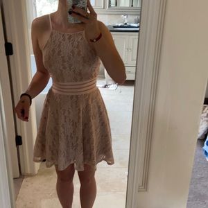 beautiful homecoming dress in good condition